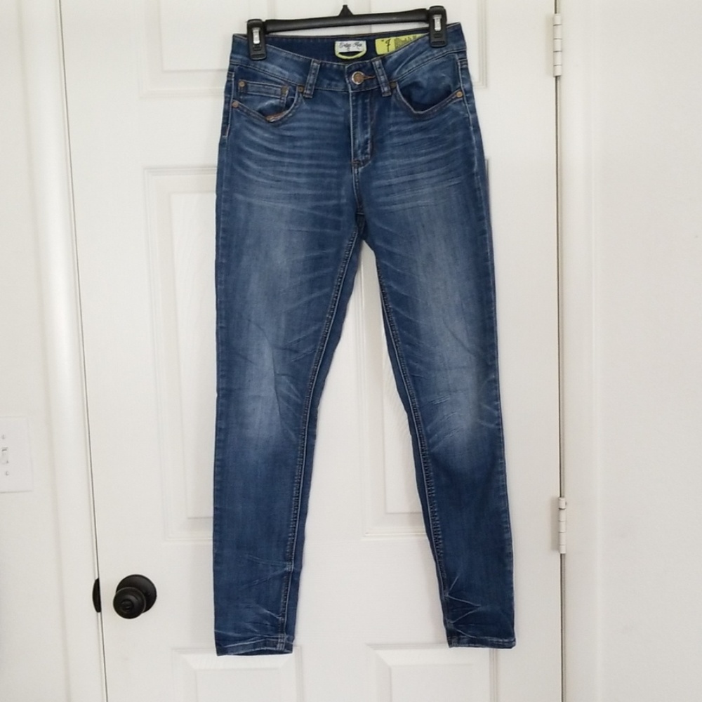 Size 7 Indigo Rein Skinny Jeans
